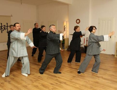 Tai Chi Schule Flieder