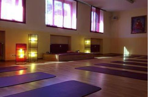 Centro Yoga Sadhana